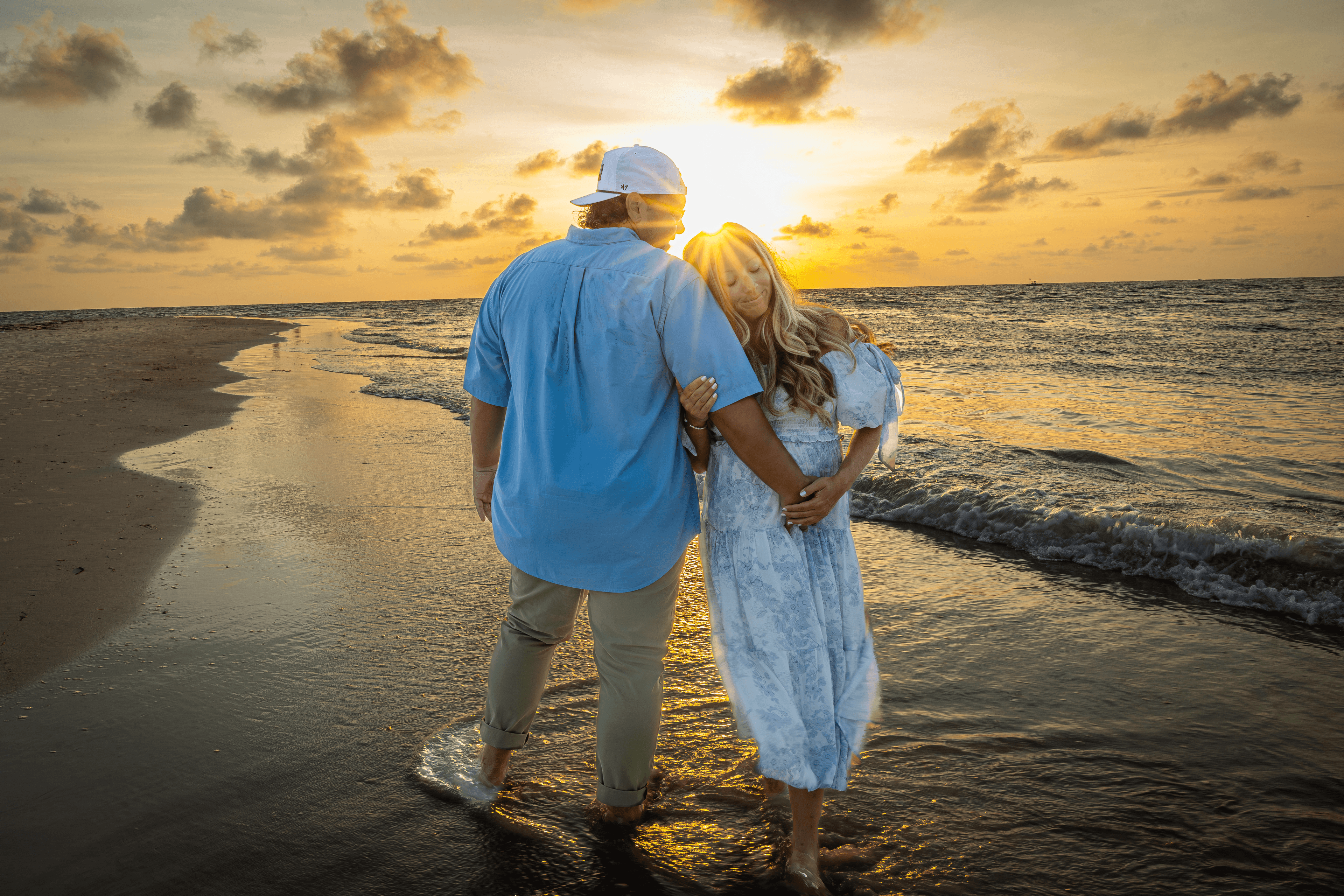 Maternity portrait at sunset