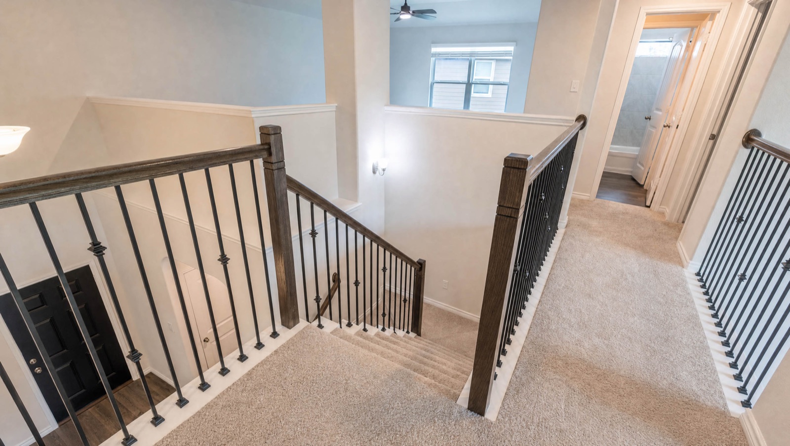 Real Estate Photo 28